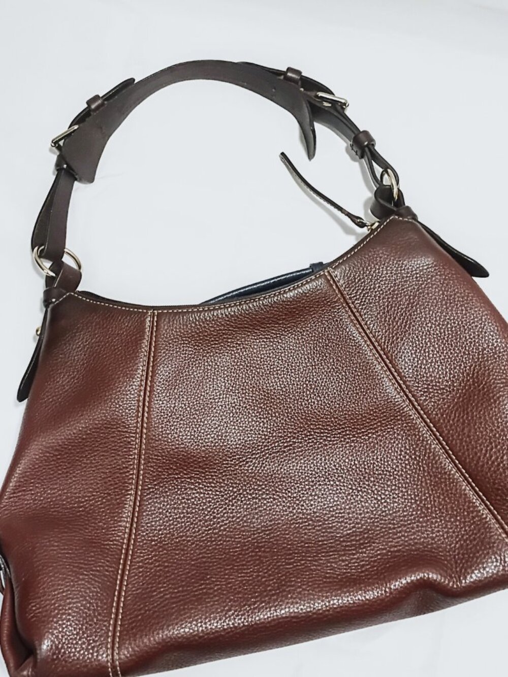 Dooney & Bourke East West Pebbled Leather Hobo, EUC - Picture 5 of 14